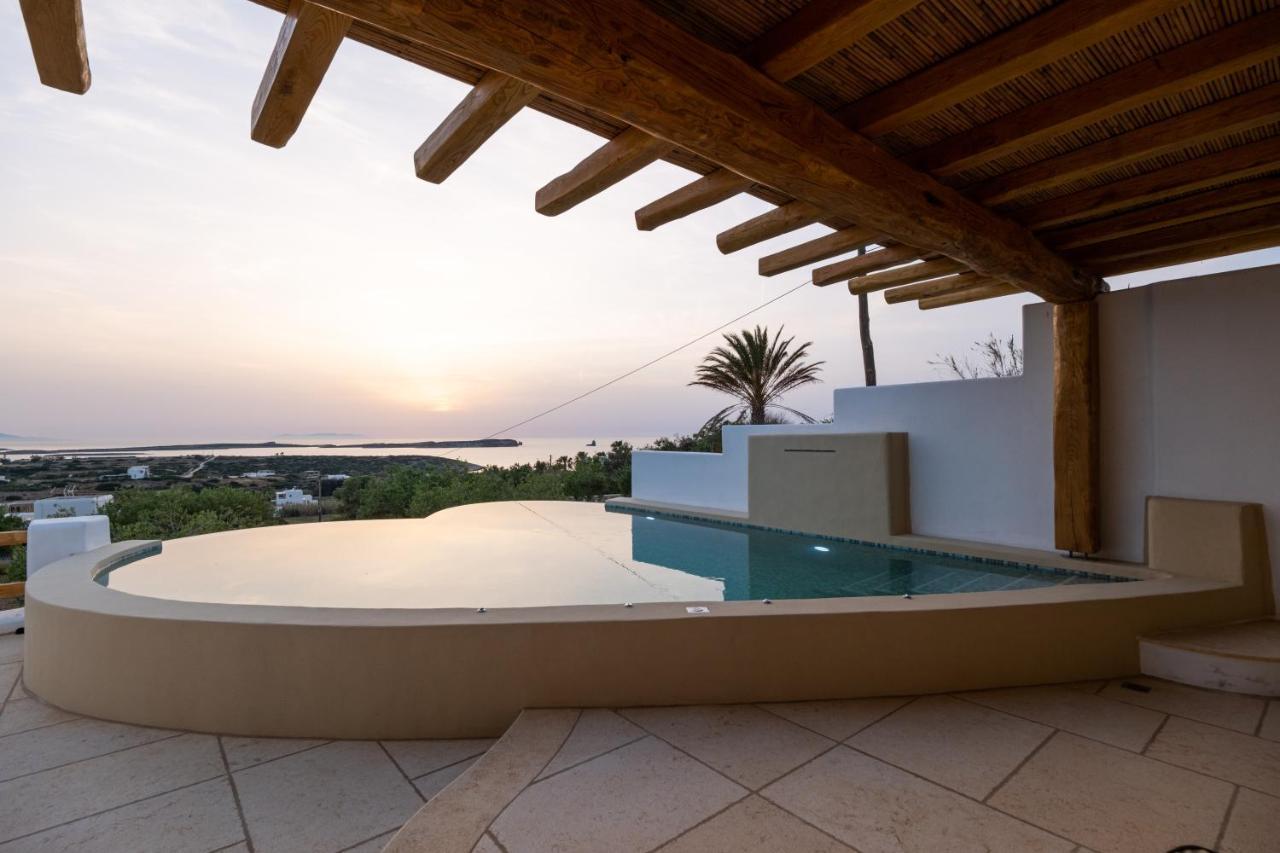 Utopia Suites By Anna Platanou Agia Irini  Zewnętrze zdjęcie